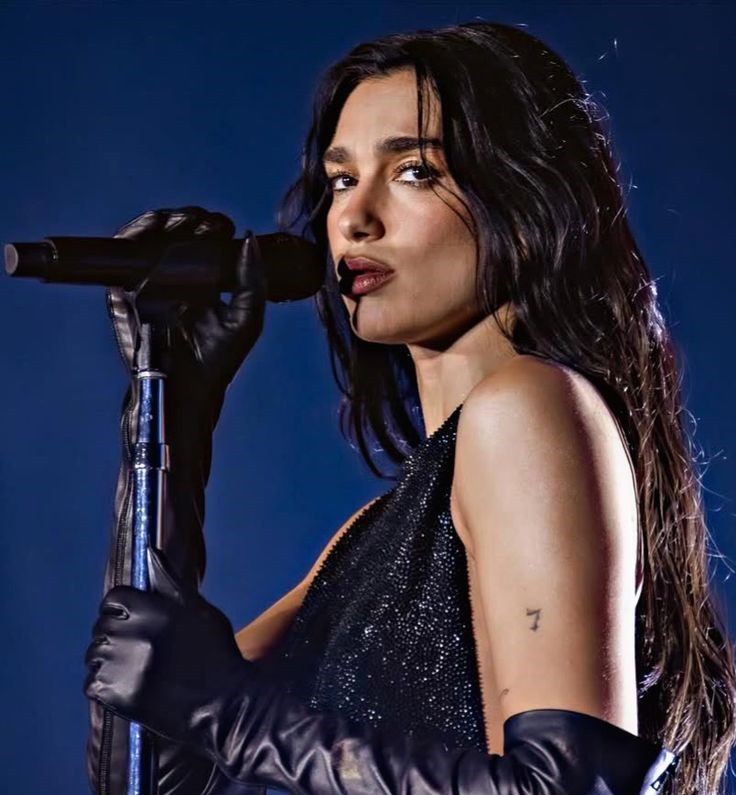 Dua Lipa